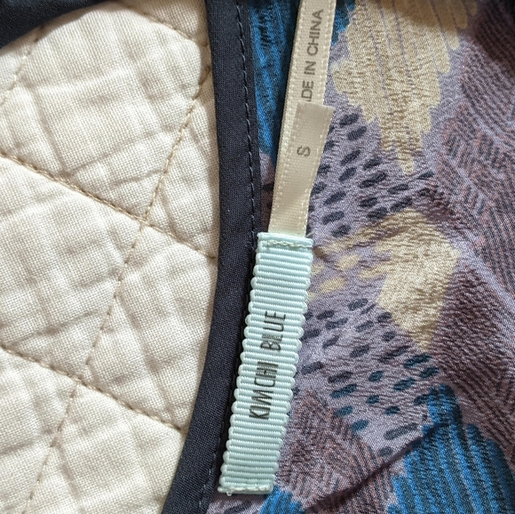 Kimchi Blue Urban Outfitters - Blue and purple flowy 100% silk tank top - Picture 6 of 7